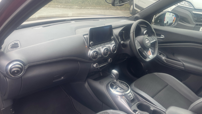 Nissan Juke 1.6 Hybrid N-Connecta 5dr Auto Hybrid Hatchback